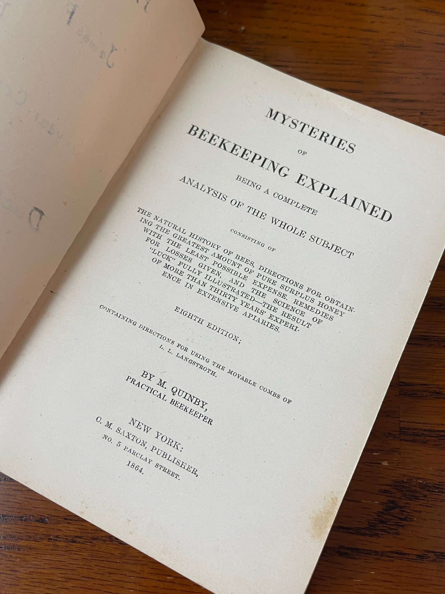Mysteries Of Beekeeping Explained / 1918 - Precious Cache