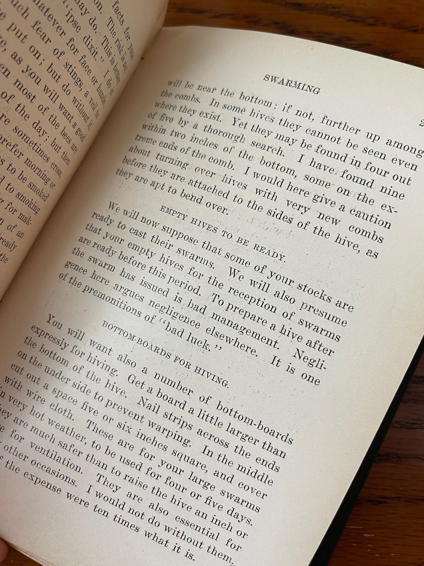Mysteries Of Beekeeping Explained / 1918 - Precious Cache