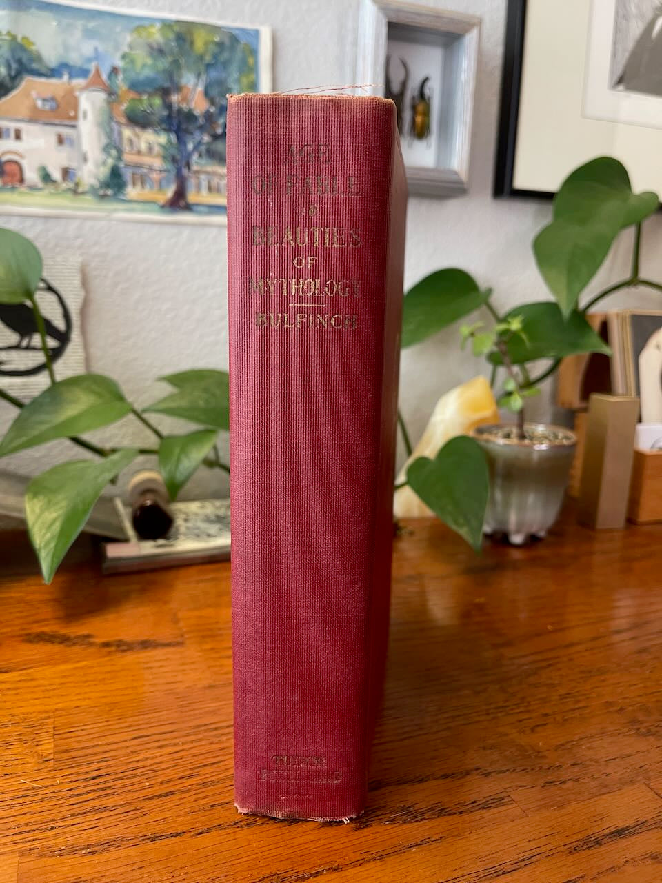 The Age of Fable on the Beauties of Mythology /1935