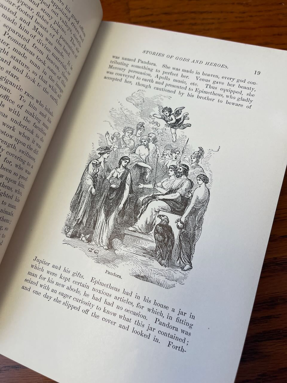 The Age of Fable on the Beauties of Mythology /1935