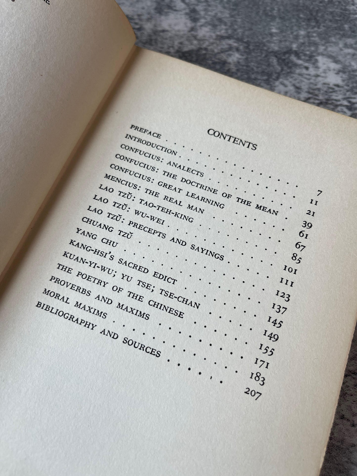 The Wisdom of the Chinese (Their Philosophy in Sayings and Proverbs) / 1938 - Precious Cache