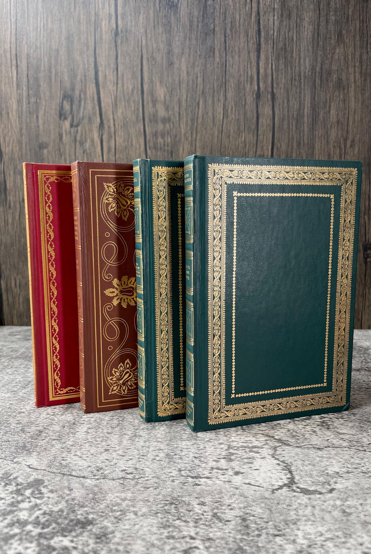 International Collectors Library / Lot of 4 - Precious Cache