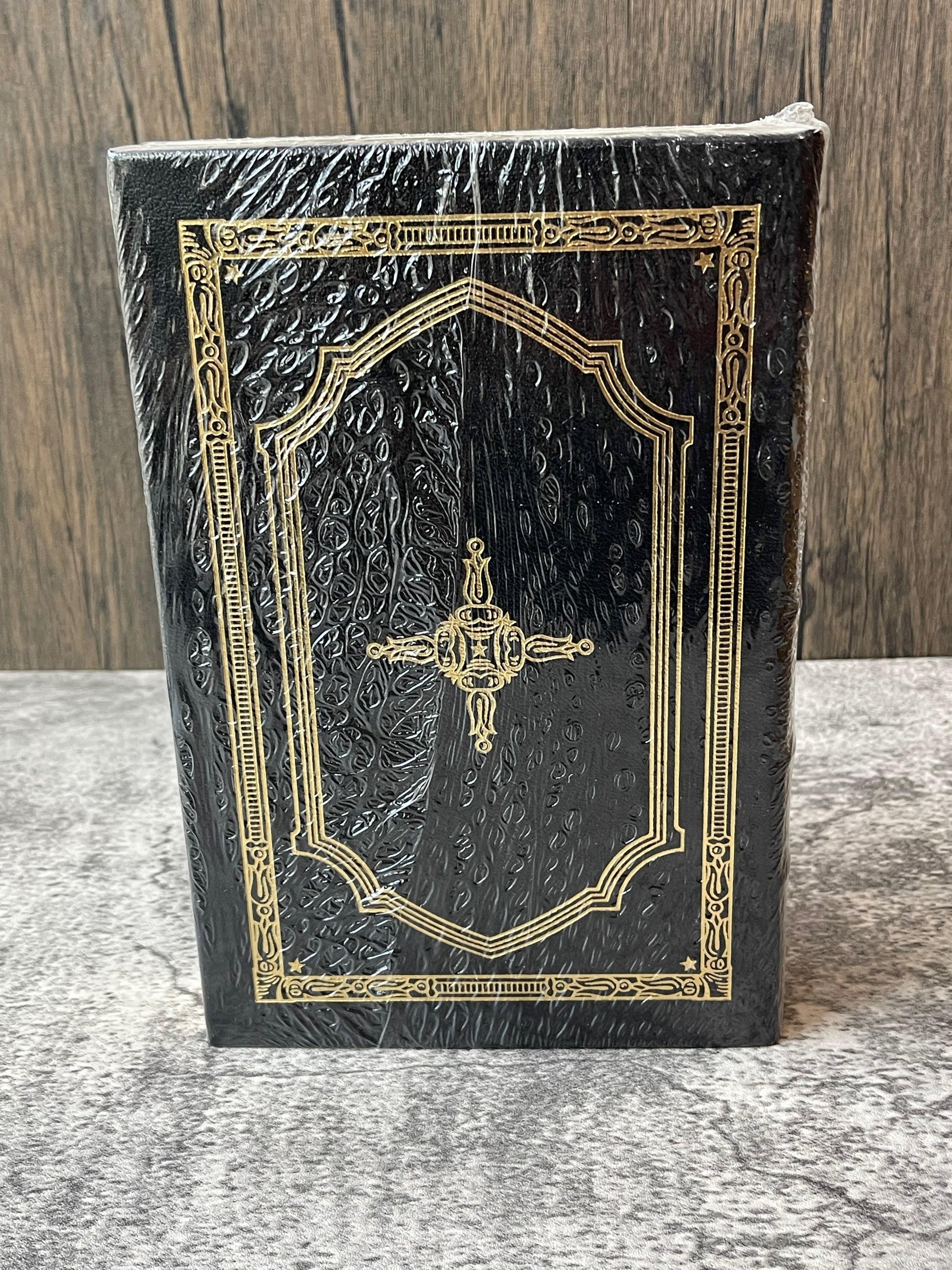 War Stories / Signed Limited Edition / 2 Volume / Easton Press - Precious Cache
