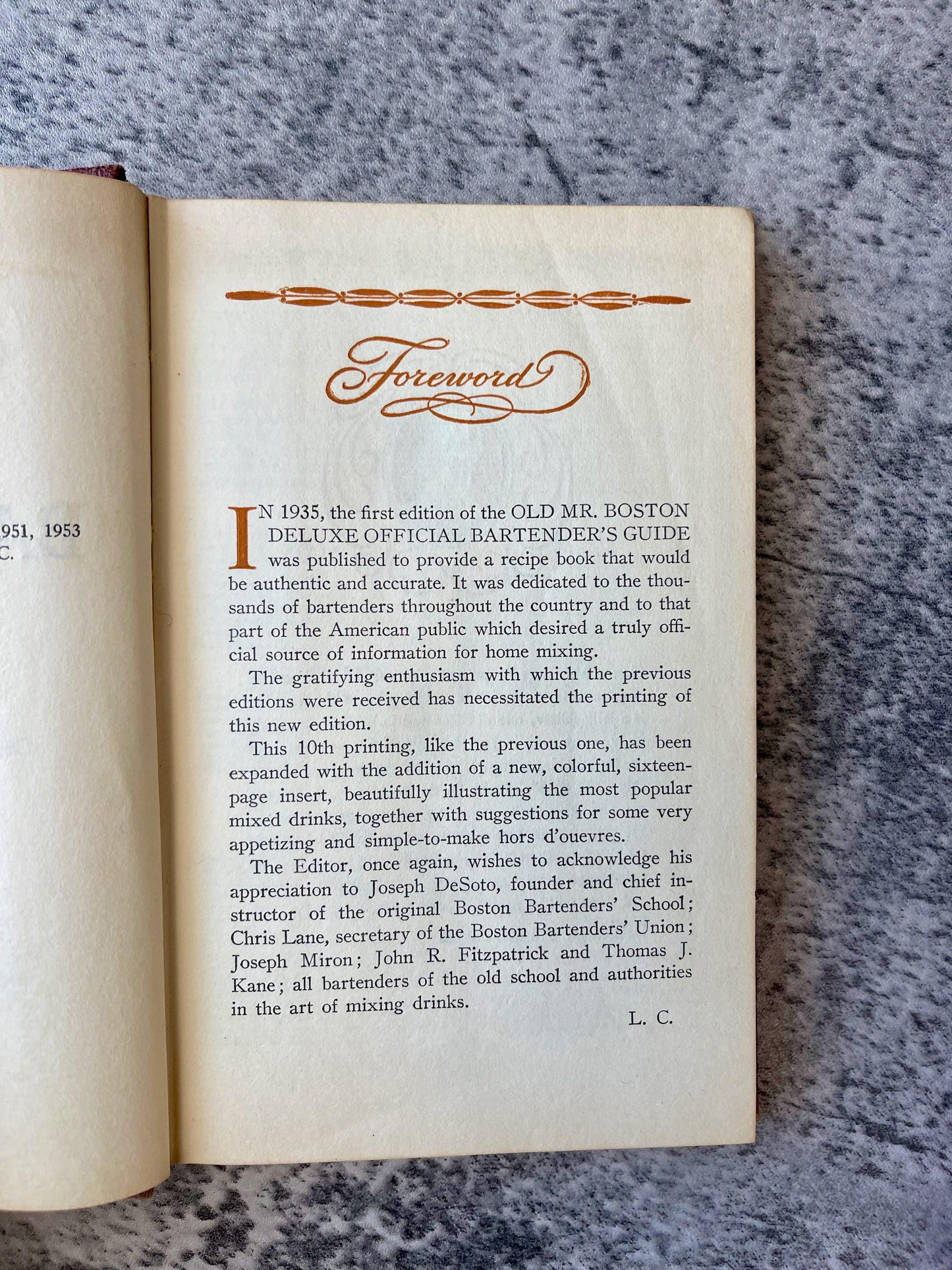 Old Mr. Boston De Luxe Official Bartender's Guide / Lot of 3 - Precious Cache