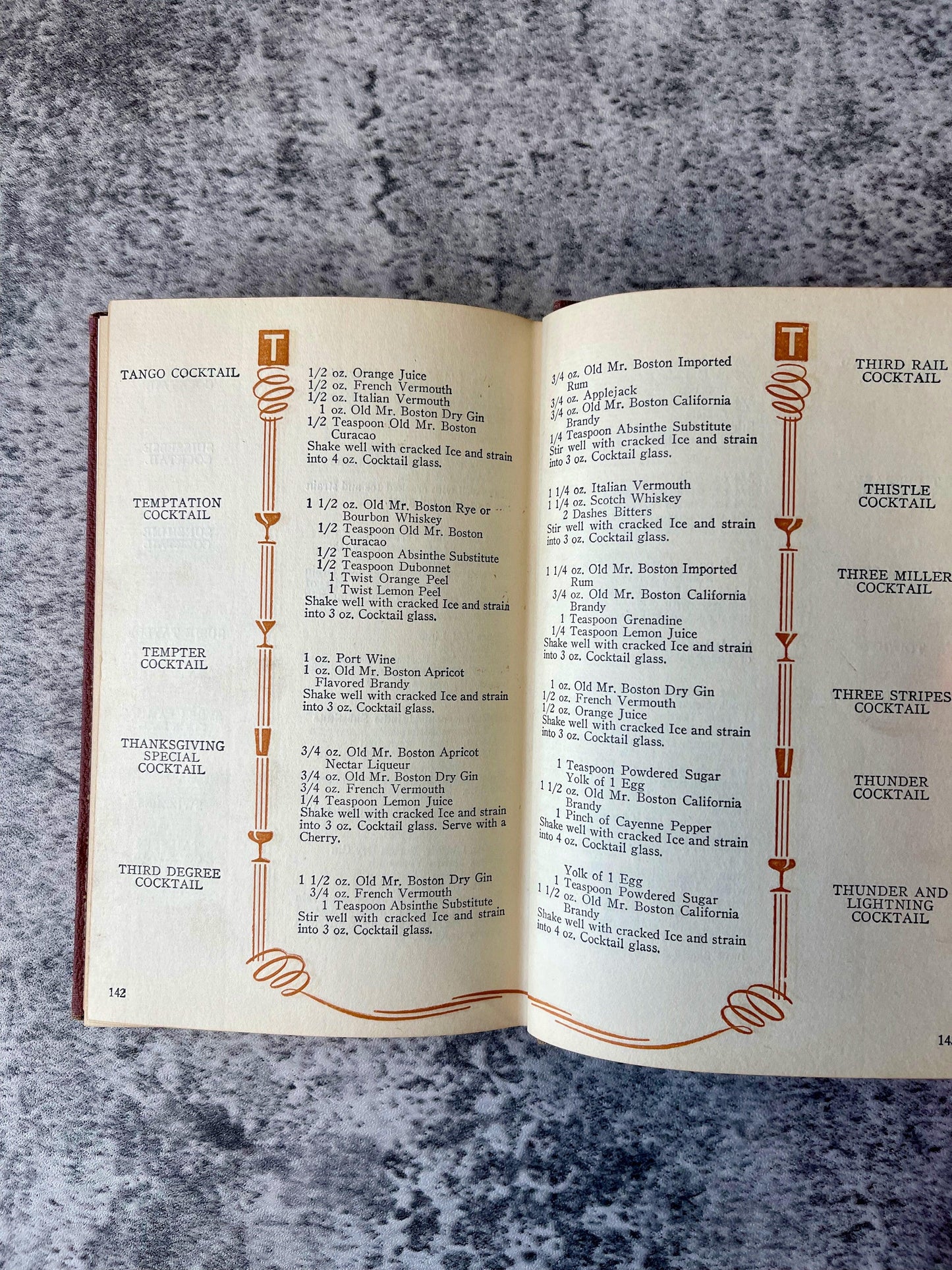 Old Mr. Boston De Luxe Official Bartender's Guide / Lot of 3 - Precious Cache