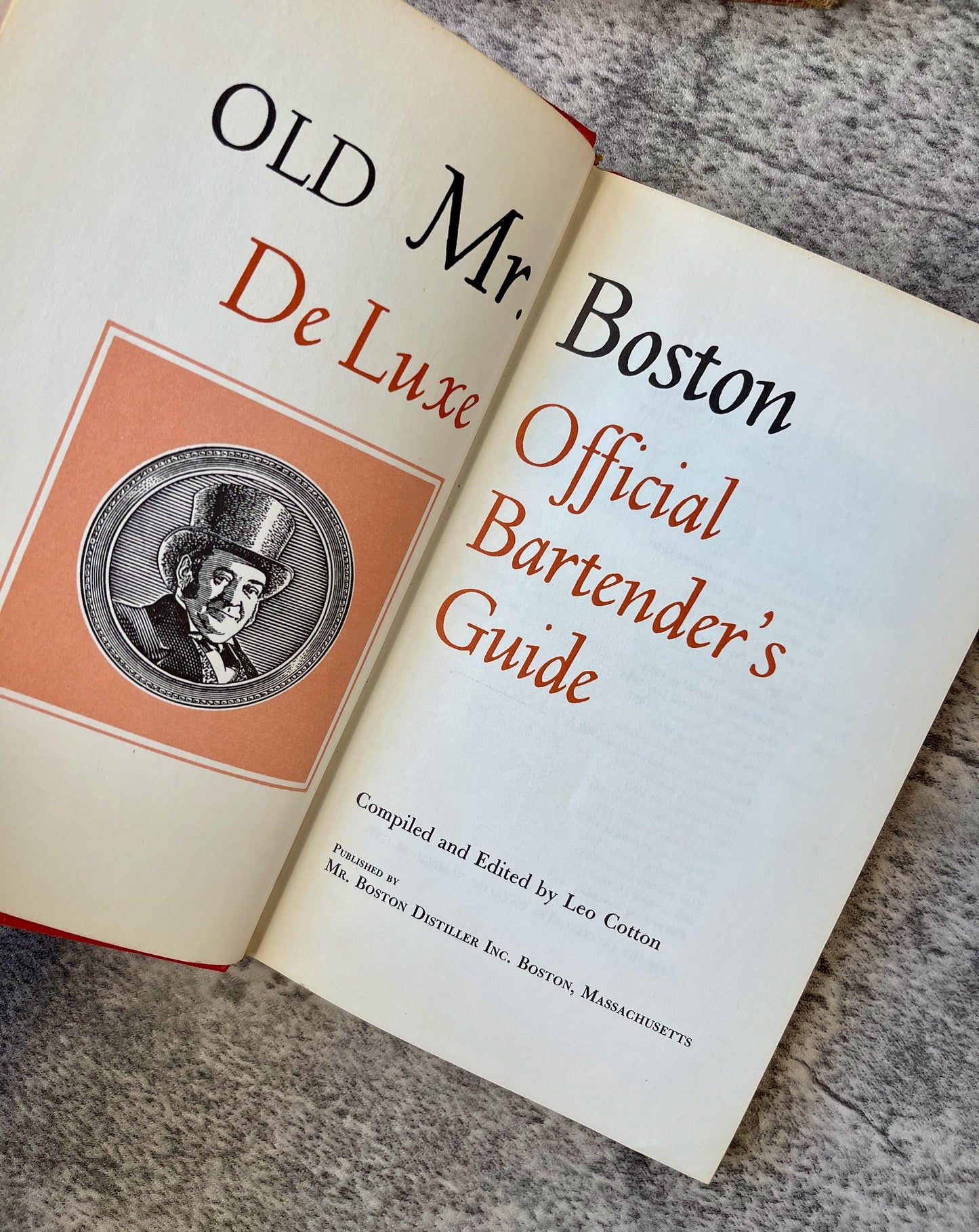 Old Mr. Boston De Luxe Official Bartender's Guide / Lot of 3 - Precious Cache