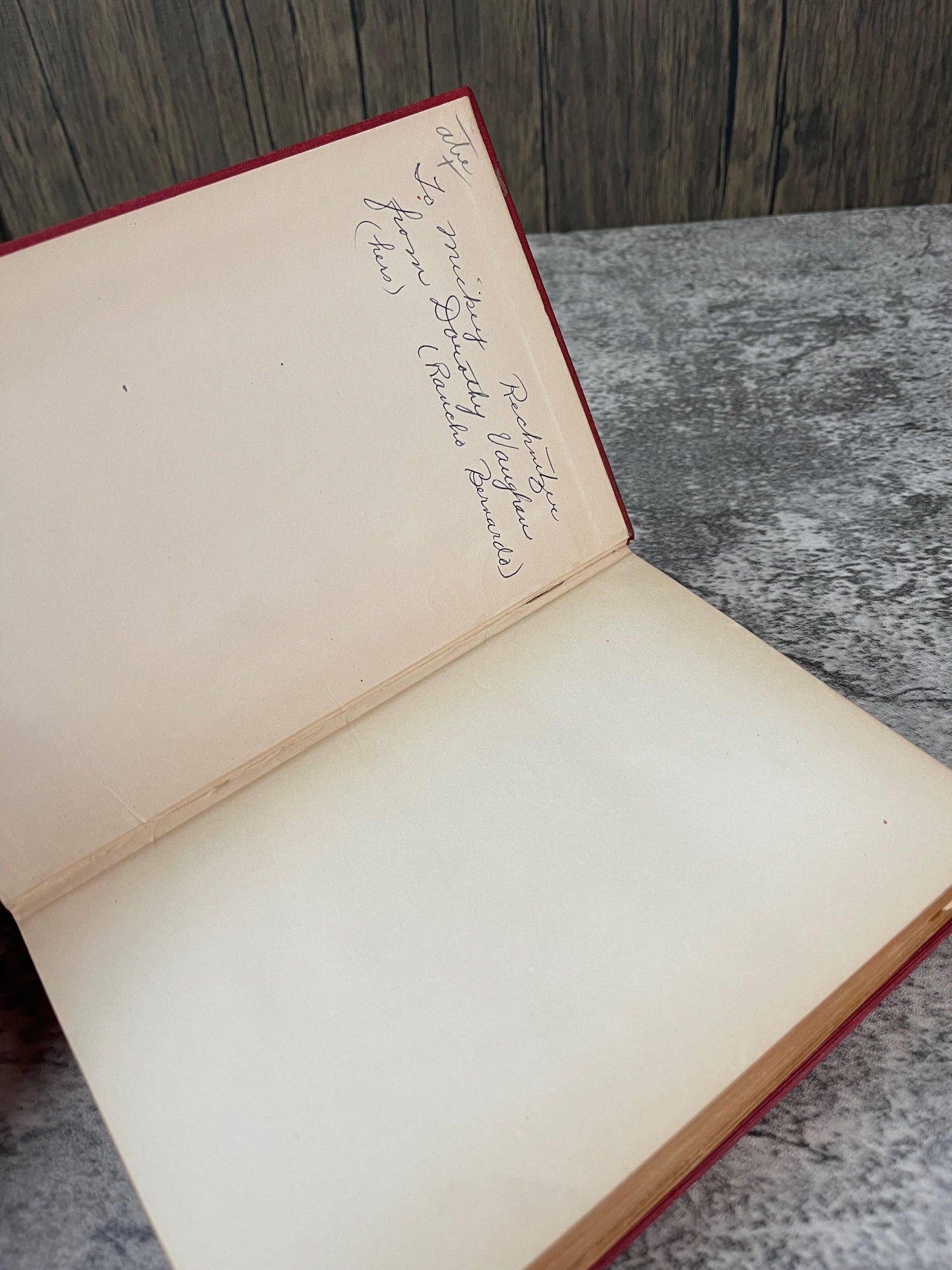 Ravenshoe / 1900 - Precious Cache